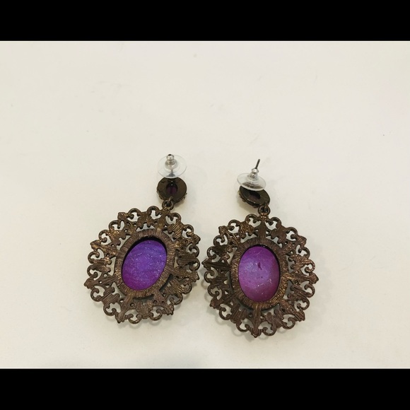 🌟Host Pick🌟gorgeous statement earrings - Picture 2 of 2